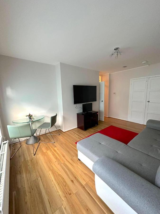 303 Alexandra Avenue Ha2 9Dx Apartment Pinner Ngoại thất bức ảnh